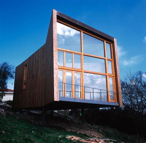 spain rusted metal house|House of Steel and Wood / Ecosistema Urbano .